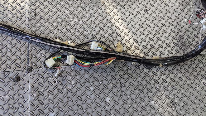 FERRARI 308 PARTS GTS PART CAR complete WIRING FRONT AND REAR WITH RELAY BOX 117009
