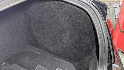 JL AUDIO 13&quot; SUBWOOFER AND CUSTOM BOX FERRARI 456M PRE OWNED