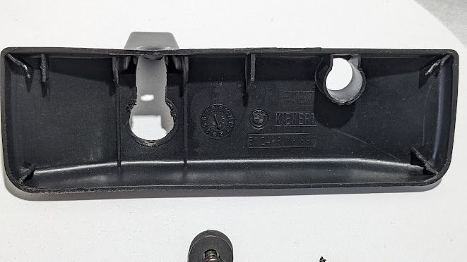 FERRARI 456 PART TRUNK STRICKER PLATE COVER 63861700