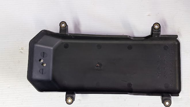 FERRARI 456  PART FUEL HEAT EXCHANGE COVER 182240