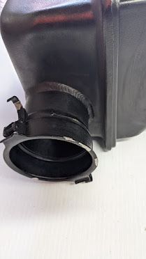 FERRARI 456  PART AIR FILTER ASSEMBLY 162635 LEFT SIDE