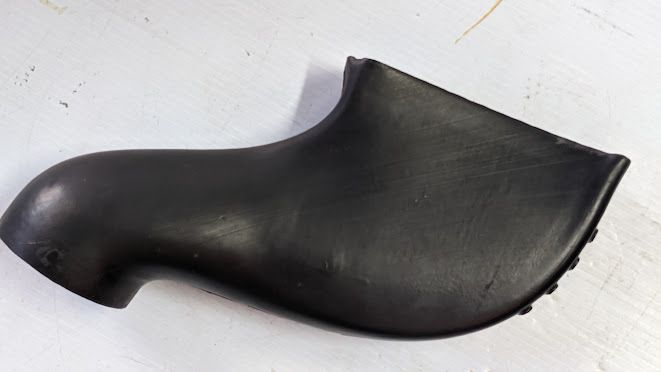 FERRARI 456  PART AIR FILTER housing inlet scoop
