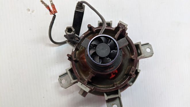 FERRARI 456M FRONT FOG LIGHT LEFT  176584