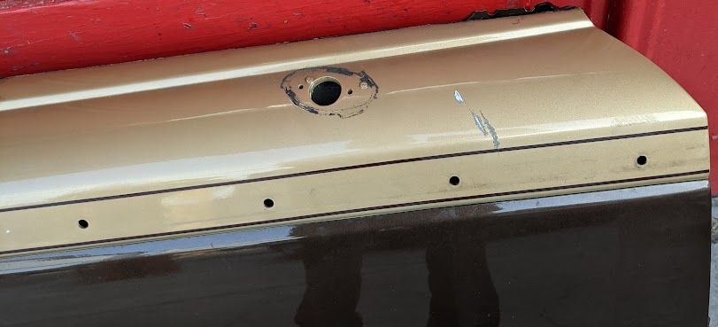 65 to 80 ROLLS ROYCE SILVER SHADOW RIGHT FRONT DOOR SHELL