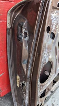 65 to 80 ROLLS ROYCE SILVER SHADOW RIGHT FRONT DOOR SHELL