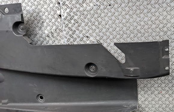 1999-2005 Ferrari 360 Spider REAR LOWER PANEL 65512300