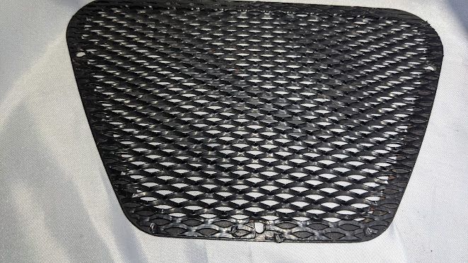 FERRARI 360 spider REAR BUMPER CENTER GRILLE 65006200