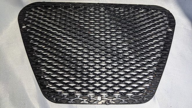 FERRARI 360 spider REAR BUMPER CENTER GRILLE 65006200