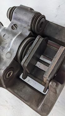 FERRARI 360 SPIDER modena PART ONE REAR RIGHT EMERGENCY PARKING BRAKE CALIPER 228022 BLACK