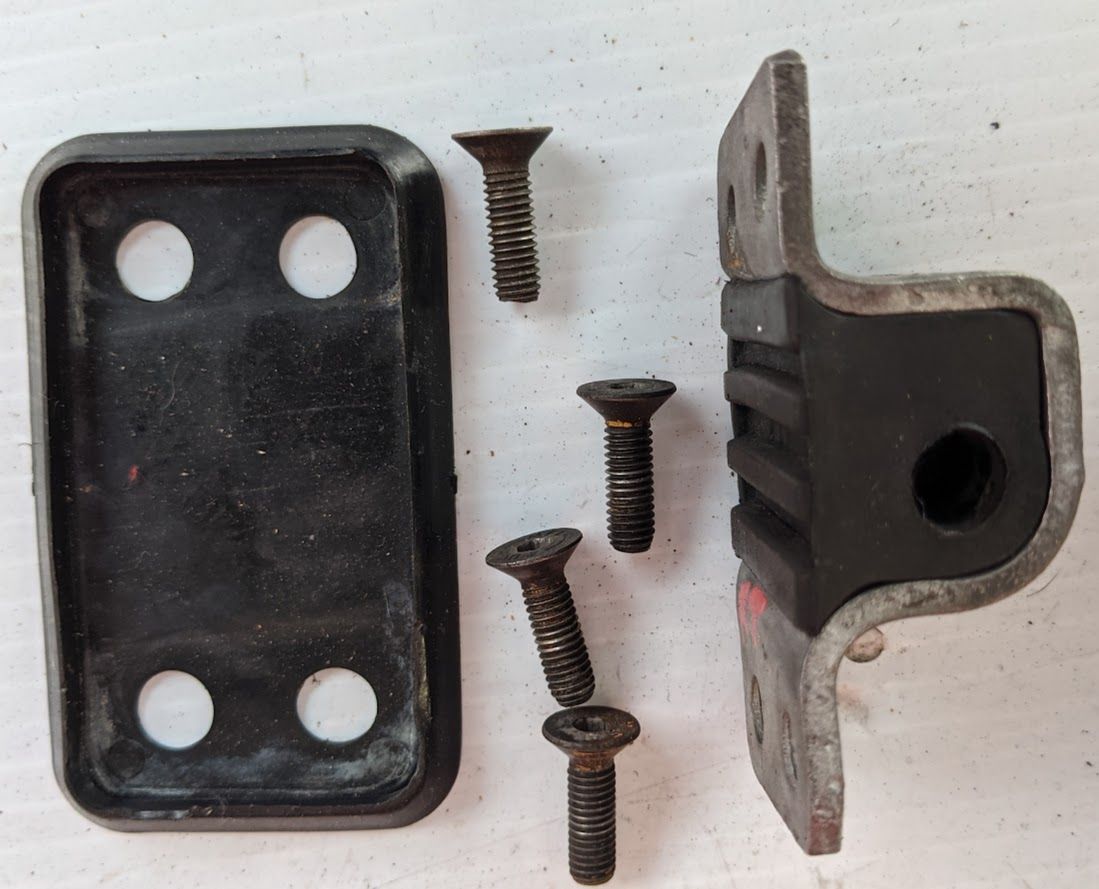 Relist FERRARI 308 GTSi PART RIGHT DOOR RIGHT LOCK STRIKER 20019105