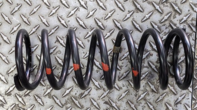 FERRARI PART   456 ALL REAR SPRING 168399