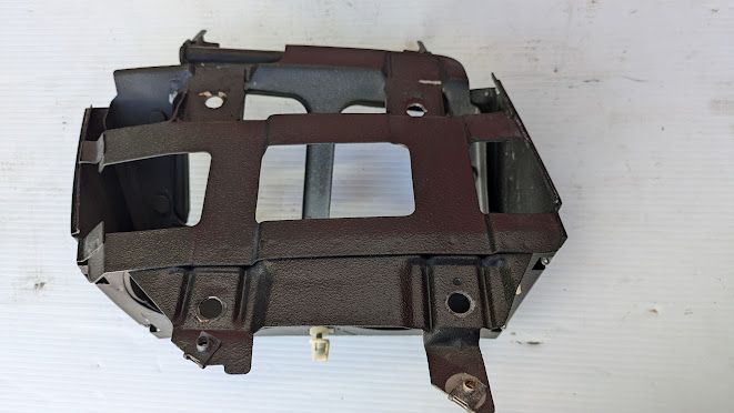 FERRARI 456M RIGHT HEADLIGHT CARRIER 65412411