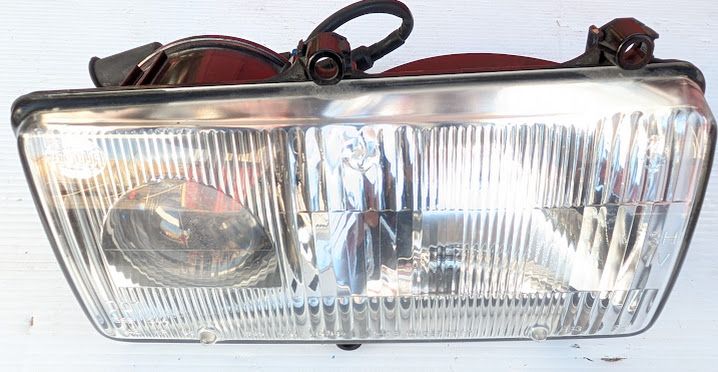FERRARI 456M RIGHT HEADLIGHT hi low beam 179520 348/456/355/F40/MONDIAL usa