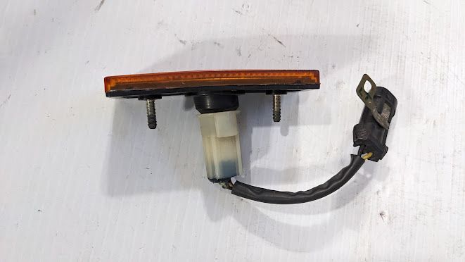 FERRARI 360 456 550 355 YELLOW SIDE MARKER LIGHT 147563