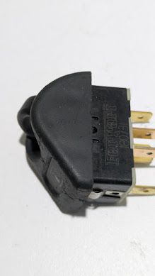 FERRARI 360 SPIDER PARTS FUEL LID CAP RELEASE OPEN SWITCH 180731