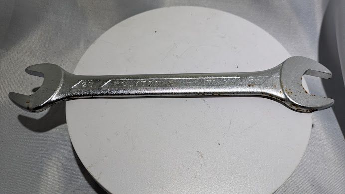 FERRARI 308 GTSi QV tool kit screwdriver , wrenches, pliers and pouch
