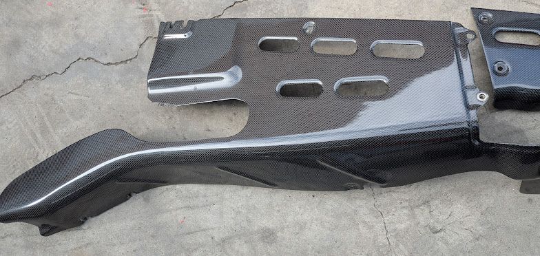 Ferrari 360 SPIDER CARBON FIBER PART ENGINE SIDE COVER KIT