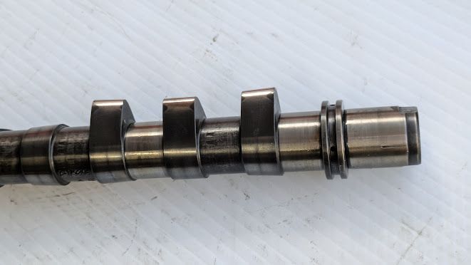 Ferrari 360 ENGINE PART CAMSHAFT LEFT INTAKE 206080