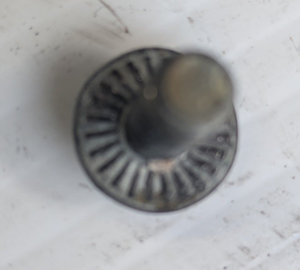 Ferrari 360 ENGINE PART CAMSHAFT GEAR BOLT 181336
