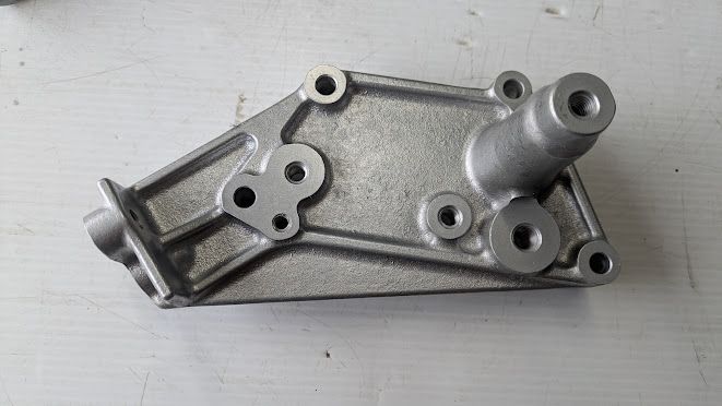 Ferrari 360 ENGINE PART LEFT A/C SUPPORT BRACKET 181822