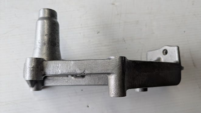Ferrari 360 ENGINE PART LEFT A/C SUPPORT BRACKET 181822
