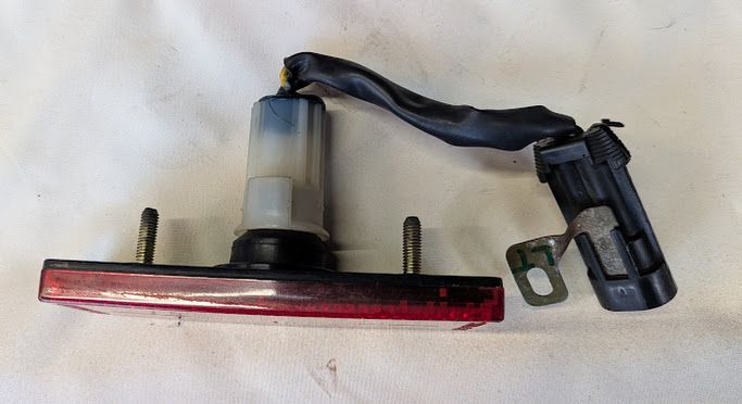 FERRARI 360 MODENA SPIDER PARTS REAR RED SIDE LIGHT 140594