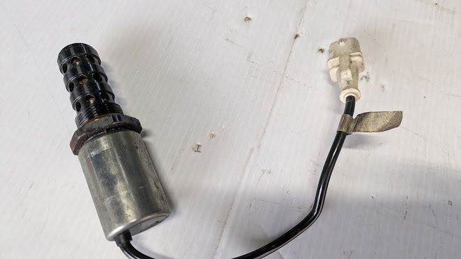 Ferrari 360 ENGINE PART CAMSHAFT VARIATOR SOLENOID 195086