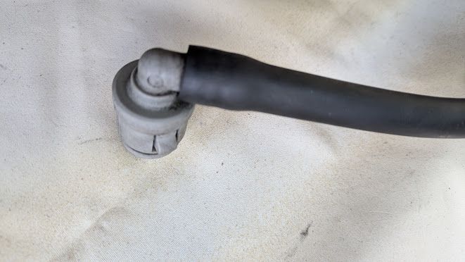 FERRARI 360 SPIDER PARTS FUEL EVAP VALVES TO CANISTER Y PIPE 179476