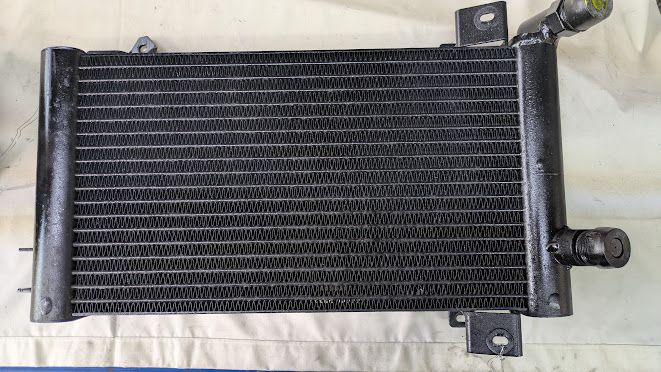 FERRARI 360 SPIDER PARTS ENGINE OIL COOLER AT RIGHT REAR 185412