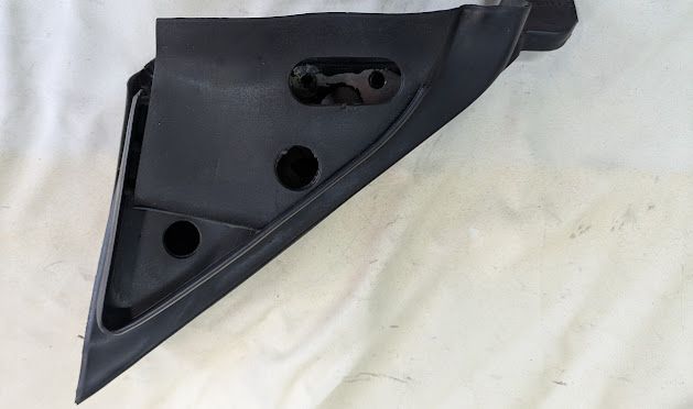 FERRARI 360 SPIDER PARTS RIGHT DOOR MIRROR SEAL GASKET 65226100 pre owned
