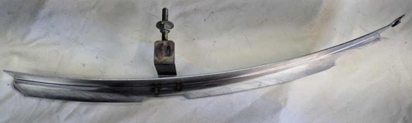 FERRARI 360 430 SPIDER SCUDERIA RIGHT DOOR WINDOW FRONT GUIDE  65061900