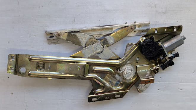 FERRARI 360 COUPE SPIDER PARTS RIGHT DOOR WINDOW REGULATOR LIFT 69920000
