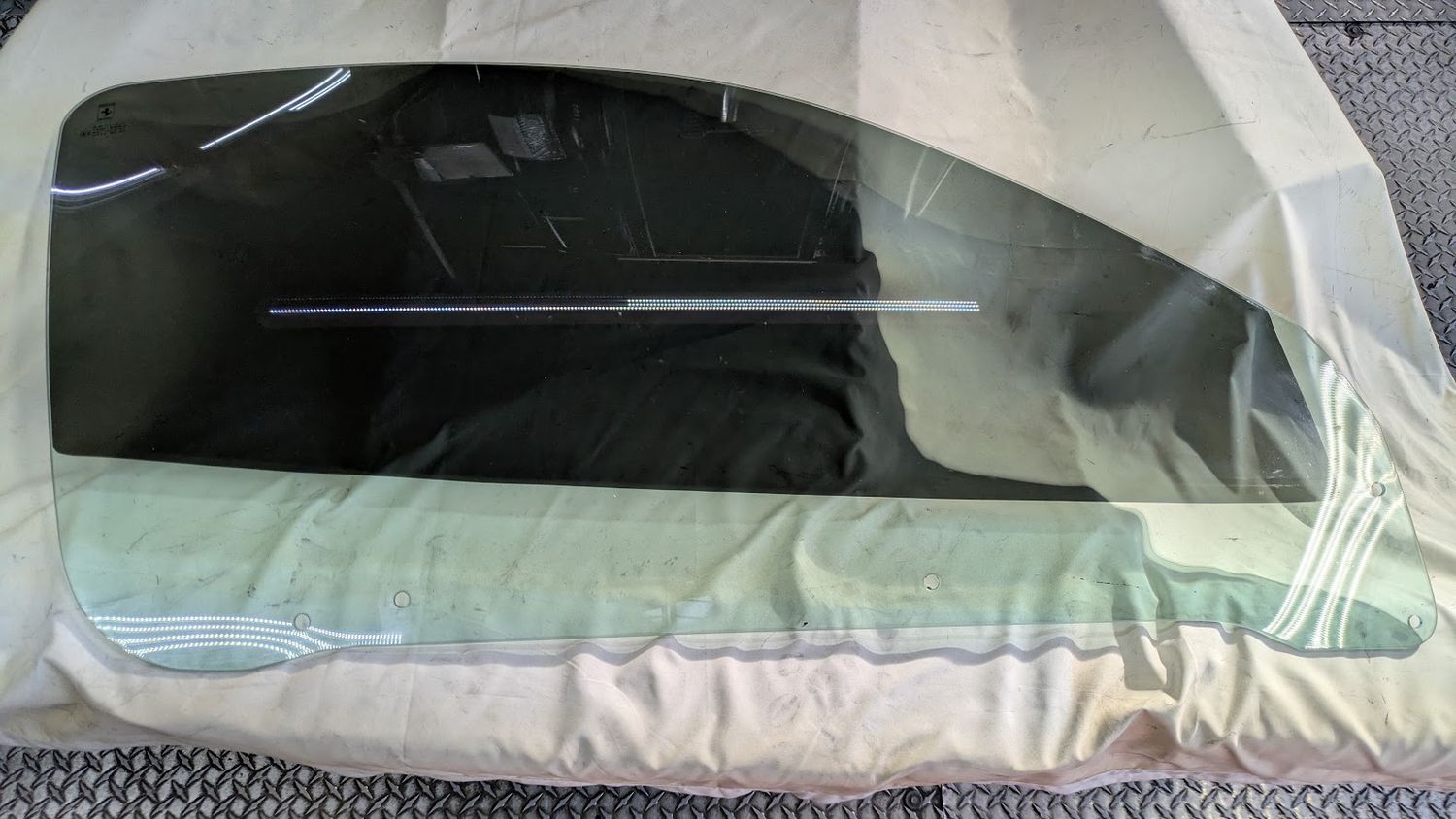 FERRARI 360 COUPE SPIDER PARTS RIGHT DOOR WINDOW GLASS 65786400