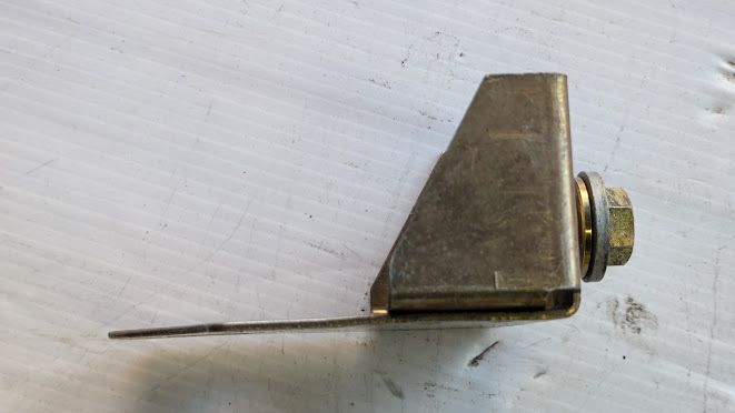 FERRARI 456 REAR BUMPER FASTENING right SIDE OUTTER BRACKET 65236300