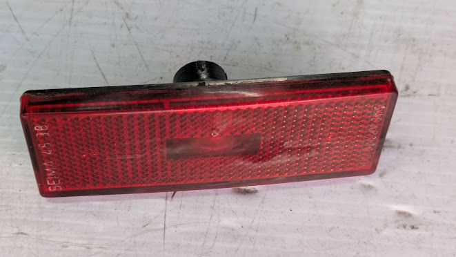 FERRARI 456M MODENA SPIDER PARTS REAR RED SIDE LIGHT 140594