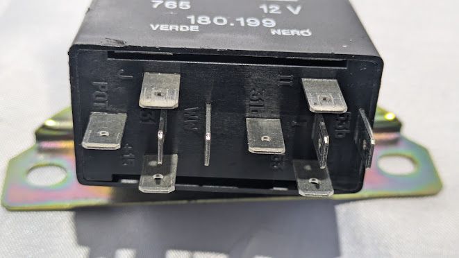 Ferrari 360 SPIDER PART WINDSHIELD WIPER   CONTROL UNIT 180199