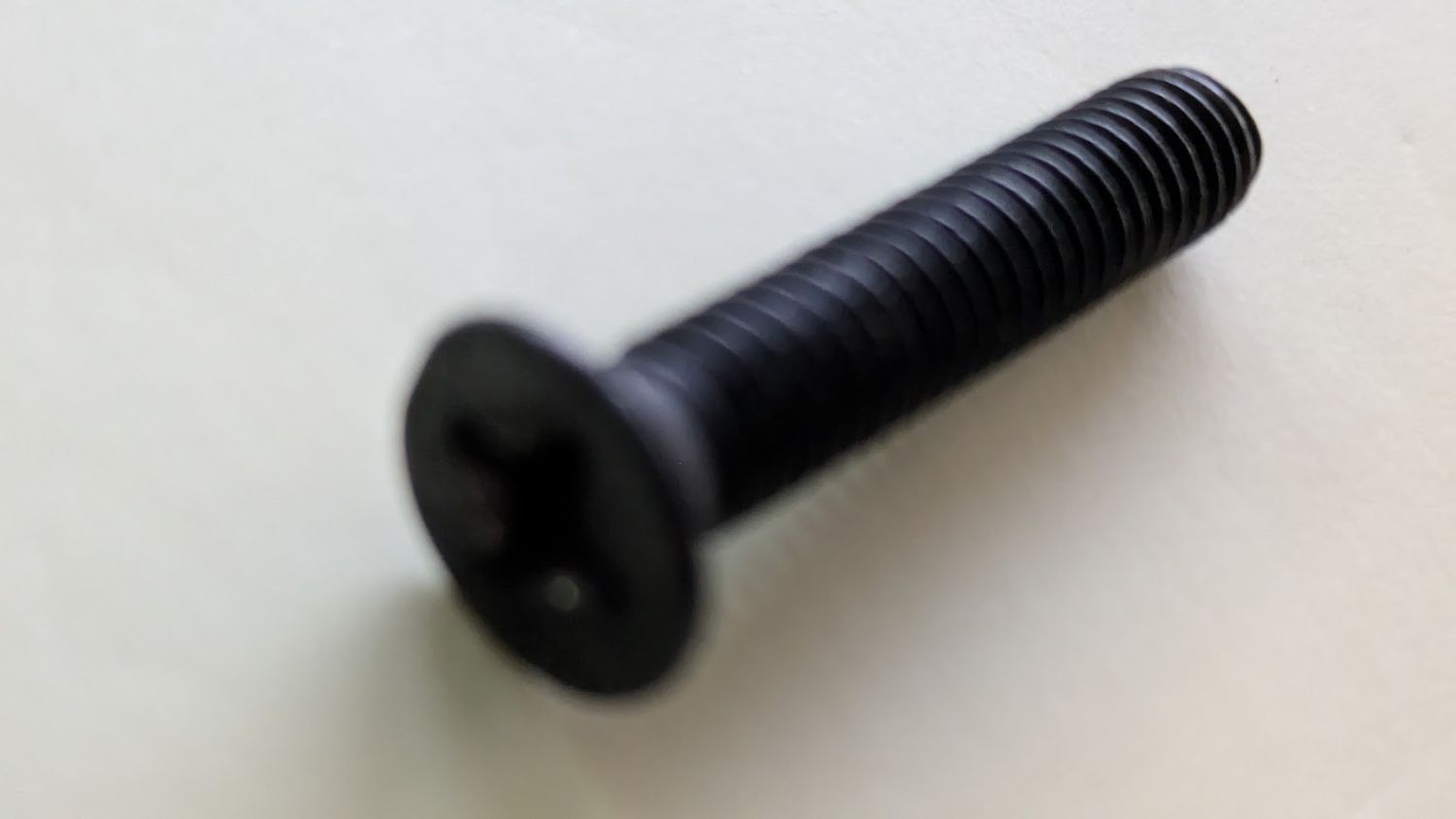 FERRARI 456 PART  ENGINE PROTECTION COVER SCREW SHORT 13301977