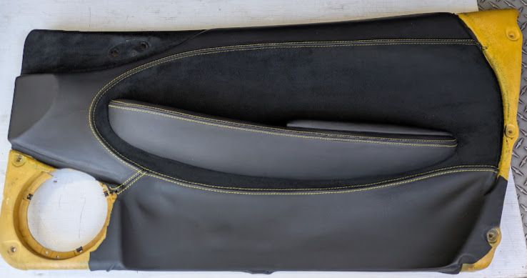 FERRARI 360 SPIDER PARTS SET DOOR PANEL BLACK SUEDE, LEATHER BLACK YELLOW