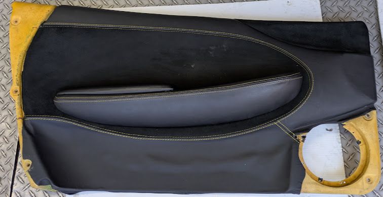 FERRARI 360 SPIDER PARTS SET DOOR PANEL BLACK SUEDE, LEATHER BLACK YELLOW