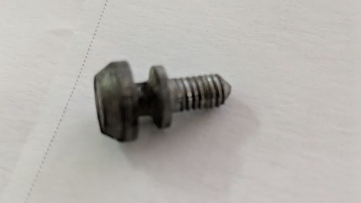 60 - 80 ROLLS ROYCE SILVER SHADOW HEADLIGHT ring holding SCREW UPPER UB12890