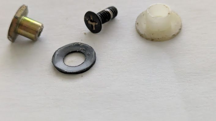 FERRARI 360 430 SPIDER DOOR WINDOW MOVING GUIDE bushing 62932900