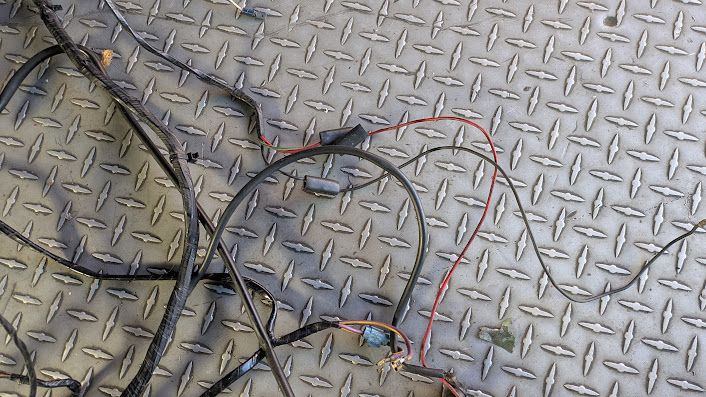 ROLLS ROYCE SILVER SHADOW II RIGHT FRONT WIRING HARNESS TO HEADLIGHTS
