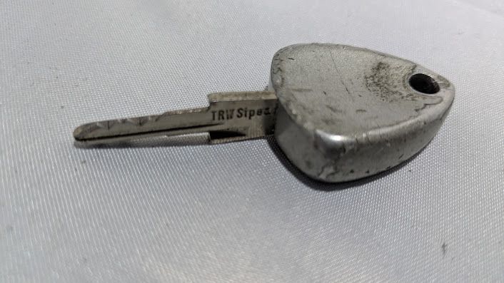 FERRARI 360 PART IGNITION KEY 185451 PRE OWNED
