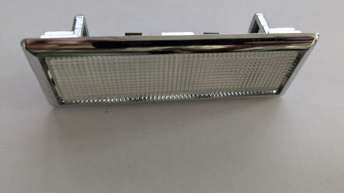 81 to 99 ROLLS ROYCE SILVER SPIRIT DAWN CHROME INTERIOR ROOF READING LIGHT UB73080