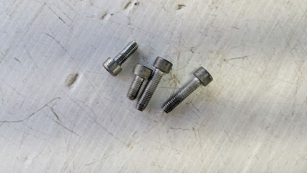 FERRARI 360 PART LOWER TIMING BELT COVER UPPER 184950 SCREW KIT