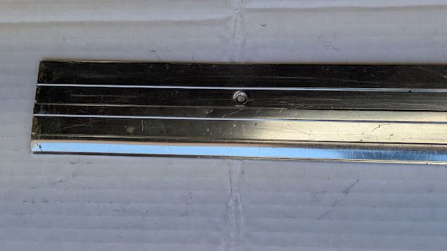 Ferrari 308 GTSi Part right and LEFT running board molding 60116704 set