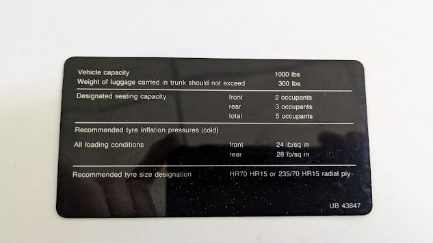 Rolls Royce Silver SPUR TIRE SELLECTION PLATE AT GLOVE BOX UB43847