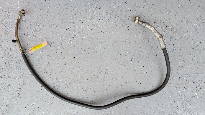 FERRARI 456M AIR CONDITIONING PIPE FROM DRYER TO HOSE 64827600