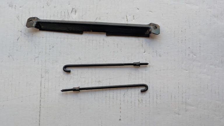Ferrari Part   BATTERY BRACE AND TIE RODS 69836200