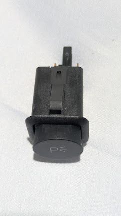 FERRARI 360 SPIDER PARTS PARKING LIGHT SWITCH AT CENTER CONSOLE 208847